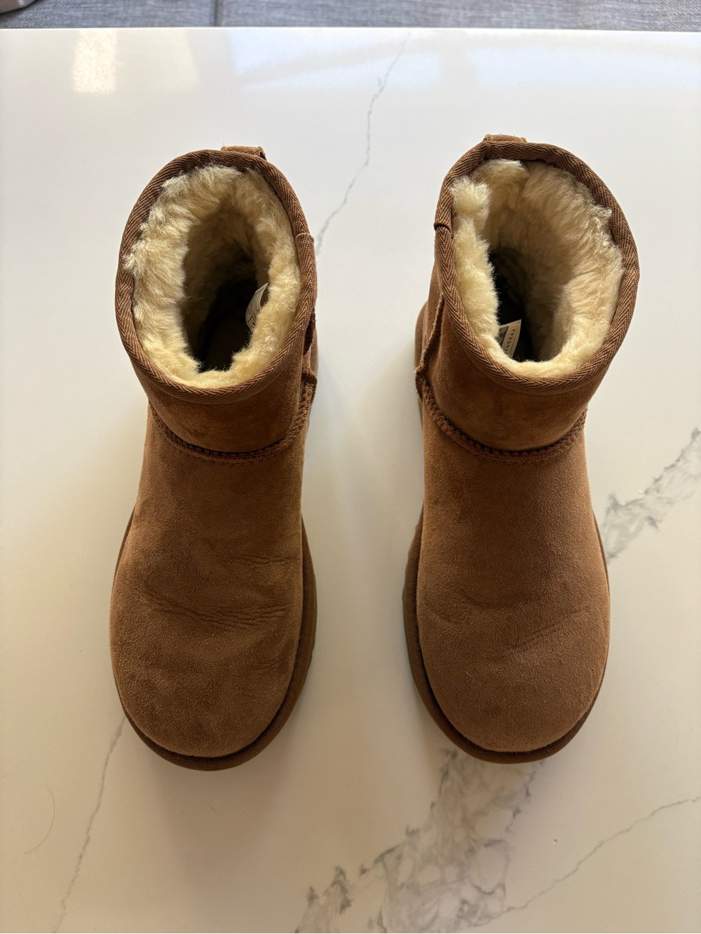 UGG Toddlers Chestnut Suede Plush-Lined Pull-On Boots